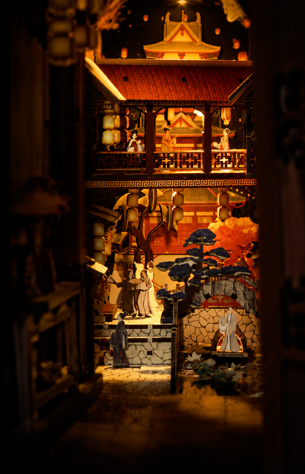A miniature world of ancient elegance.